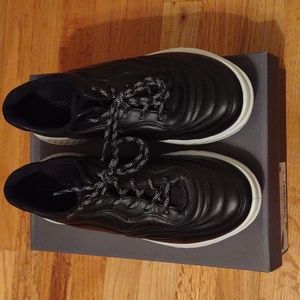 Ecco all leather sneaker sz41